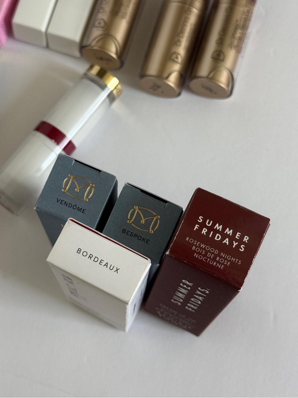 Luxurious Lip Set - Picture 4 of 4